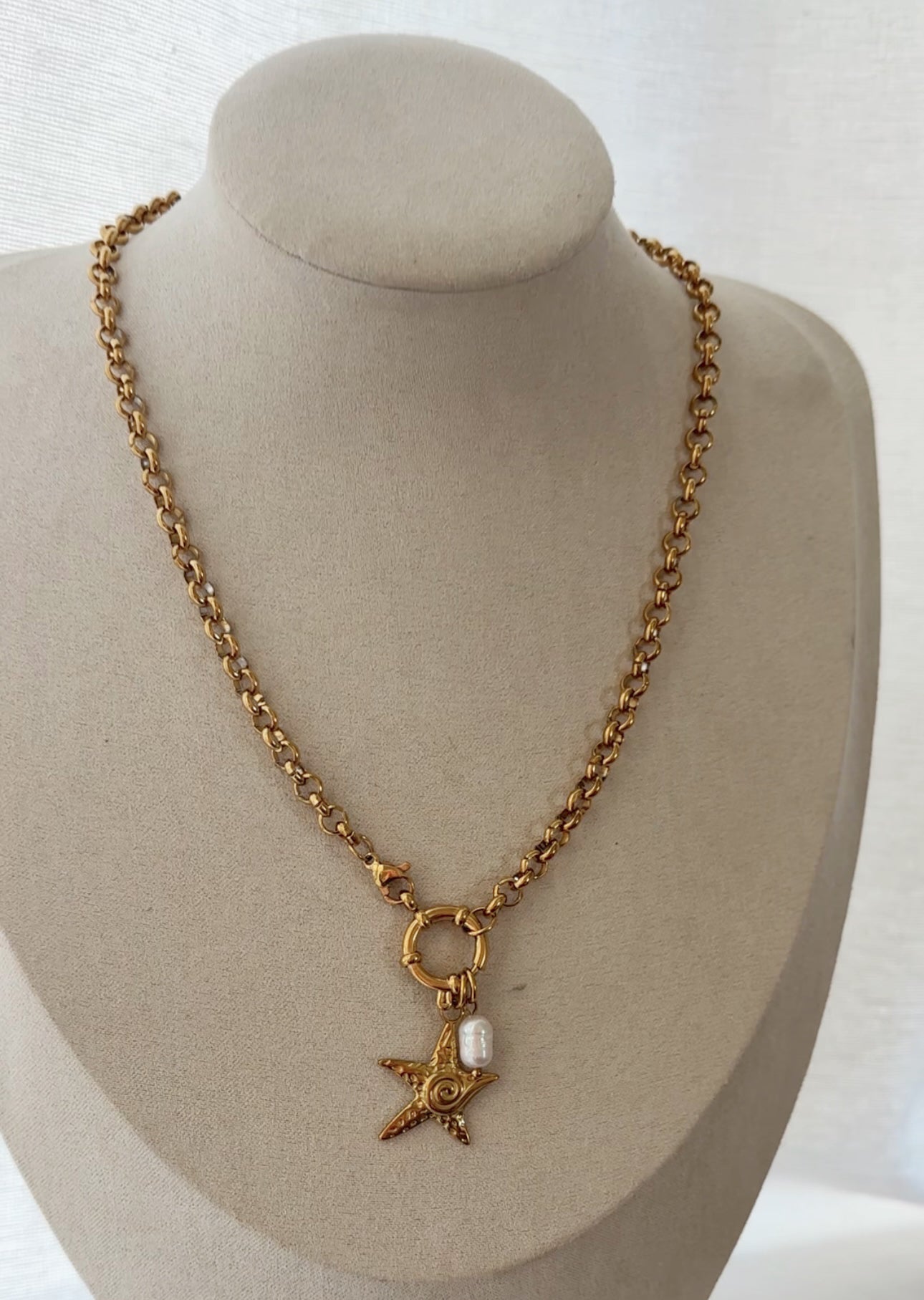 Pearl Coast Necklace